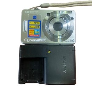 Sony Cyber-shot DSC-W55